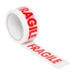 Banda adeziva inscriptionata FRAGILE 48*66m